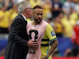 carlo ancelotti explico por que neymar no jugo ante japon: estaba esperando... carlo ancelotti explico por que neymar no jugo ante japon: estaba esperando...