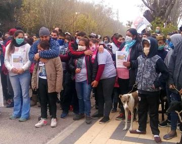 Familiares y amigos de Alex Campo lo despidieron en Ca&ntilde;uelas