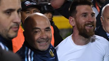 La sonrisa de Sampaoli tras la clasificación en la altura La sonrisa de Sampaoli tras la clasificación en la altura