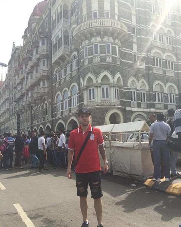 La vida de Matías Defederico en India, lejos de Cinthia Fernández y sus hijas