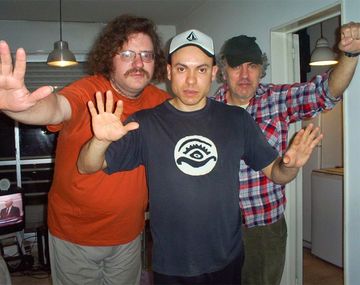 Fundan un club de hombres abandonados por sus parejas