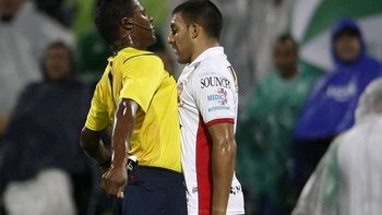 las fotos de la eliminacion de huracan en la libertadores las fotos de la eliminacion de huracan en la libertadores
