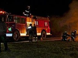 choque, explosion y muerte en una ruta de la pampa choque, explosion y muerte en una ruta de la pampa
