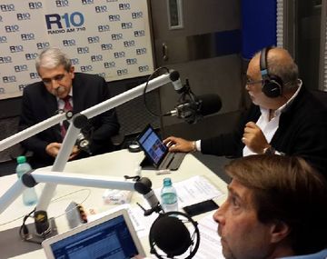Aníbal en Radio 10: Los intendentes serán parte de las decisiones