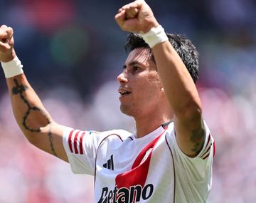 River puso el 3-1 con un gol de Meza tras una gran asistencia del Huevo Acuña