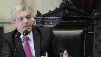 la elite financiera, judicial y mediatica se esfuerza por danar a la presidenta la elite financiera, judicial y mediatica se esfuerza por danar a la presidenta