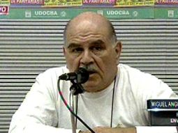 #profesorenvenenado: no se si vale la pena seguir educando, dijo porro #profesorenvenenado: no se si vale la pena seguir educando, dijo porro