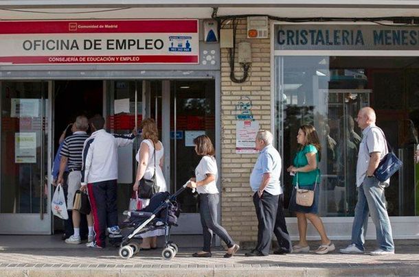 Récord histórico de desempleo en España: 24,6%