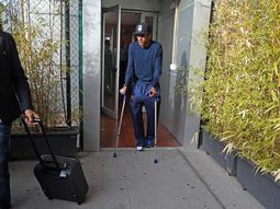 alivio para brasil: neymar tiene solo un esguince de tobillo alivio para brasil: neymar tiene solo un esguince de tobillo