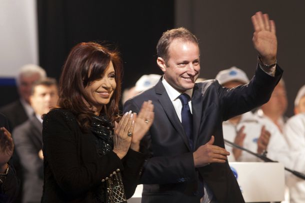 Insaurralde, sobre el paro de Moyano: Obligan a la gente a no trabajar