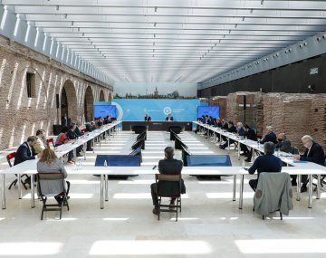 Alberto encabeza por primera vez una reunión con su nuevo Gabinete