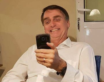 Jair Bolsonaro se fortaleció gracias a las fake news difundidas por WhatsApp