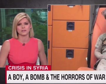 VIDEO: La periodista que no puede contener las lágrimas ante la foto de Omrán