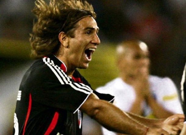 El primer gol de Leonardo Ponzio en River fue ante Colo Colo, en la Copa Libertadores 2007.