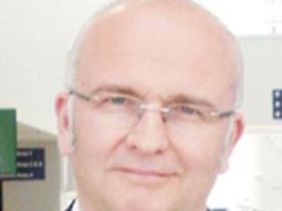 Simon Bramhall
