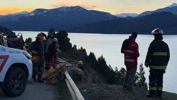 La víctima tenía 34 años y fue hallada sin vida dentro de un Volkswagen Suran. La víctima tenía 34 años y fue hallada sin vida dentro de un Volkswagen Suran.