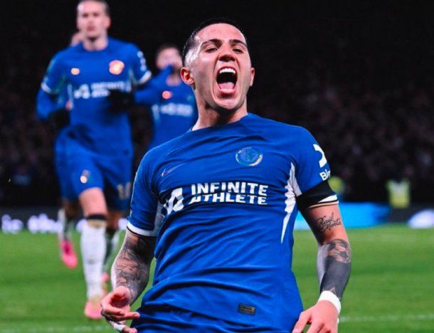 El gol de Enzo Fernández para que el Chelsea se meta en la final de la Copa de la Liga