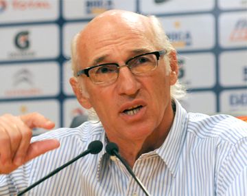 Bianchi evitó hablar de su continuidad