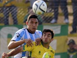 racing no pudo en varela y empato con defensa racing no pudo en varela y empato con defensa