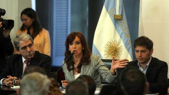 #paritarias2015: cfk recordo que en espana habra suba salarial de 1,5% #paritarias2015: cfk recordo que en espana habra suba salarial de 1,5%