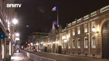 un auto en contramano atropello a una policia a metros del eliseo un auto en contramano atropello a una policia a metros del eliseo