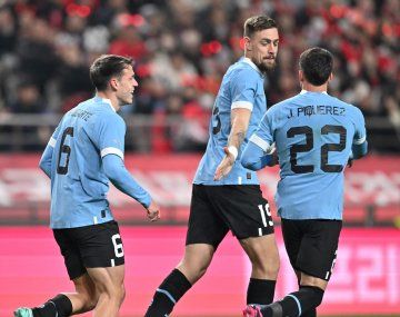 Uruguay se impuso ante Corea del Sur en Seúl por 2 a 1: los goles de la Celeste
