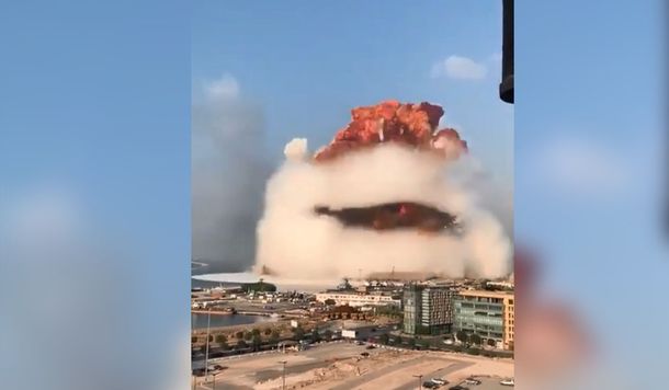 [COPIA] Al menos 50 muertos y 2750 heridos por gigantescas explosiones en el puerto de Beirut