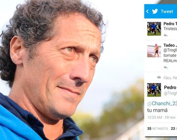 La respuesta de Troglio ante la cargada de un hincha: Sí