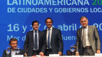 scioli: es tiempo de los gobiernos locales scioli: es tiempo de los gobiernos locales