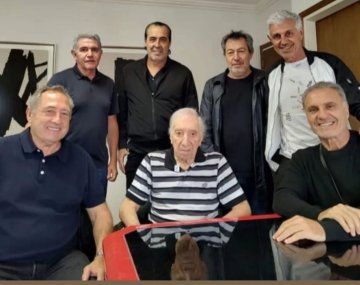 Los campeones del mundo de 1986 visitaron a Bilardo: cómo está hoy