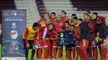 con gabbarini como heroe, argentinos derroto a gimnasia por penales con gabbarini como heroe, argentinos derroto a gimnasia por penales