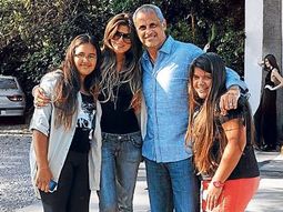 Rial, Loly e hijas