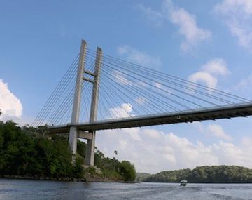 El misterio del puente entre Brasil y la Guyana que nunca nadie pudo cruzar