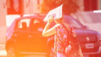 ola de calor: alerta rojo en ciudad y provincia de buenos aires ola de calor: alerta rojo en ciudad y provincia de buenos aires
