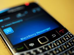 BlackBerry anuncia la muerte de un grande: adiós, BBM