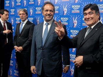 Carlos Zannini, sobre Macri y Massa: Enfrentamos a dos Donald Trump