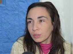 la maestra que le escribio la carta a messi revelo que cobra $4.000 de sueldo la maestra que le escribio la carta a messi revelo que cobra $4.000 de sueldo