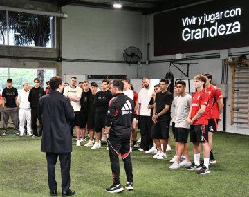 Así fue la primera reunión entre Gallardo y Di Carlo