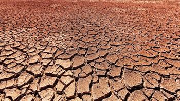 Debería llover ente 60 y 80 mililitros para poder comenzar a recuperar los embalses. Debería llover ente 60 y 80 mililitros para poder comenzar a recuperar los embalses.