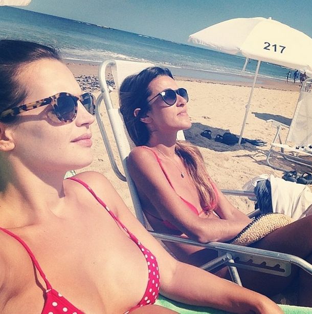 Más sexy que nunca, Sabrina Garciarena disfruta su embarazo en la playa