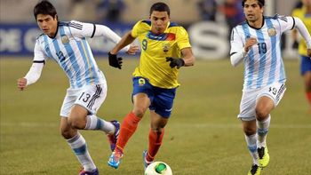 Choque entre Argentina y Ecuador antes del mundial 2014 Choque entre Argentina y Ecuador antes del mundial 2014