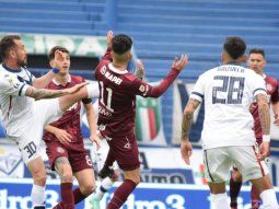 Festival de goles de Vélez: le ganó 5 a 1 a Lanús que no pudo llegar a la punta