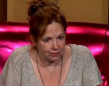Bomba en Gran Hermano: Andrea del Boca salió de la casa en ambulancia