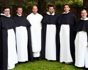 El jugador Philip Mulryne recibió la llamada de la Iglesia cuando colgó los botines en 2008