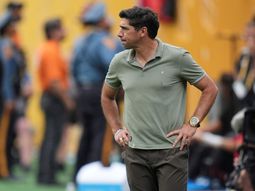 River, atento: Abel Ferreira bajo presión en Palmeiras a días del cruce por Libertadores en el Monumental