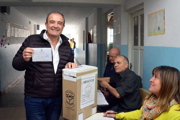 Pedro Pesatti ganó la intendencia de Viedma y la UCR pierde la sexta capital