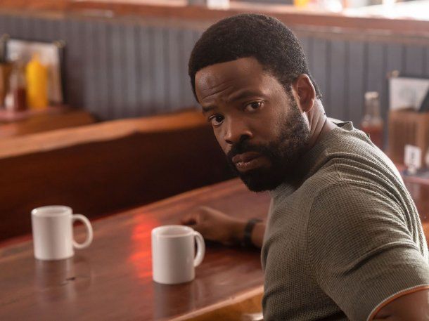 Chiké Okonkwo presentó la temporada final de La Brea: Ty es lanzado a un viaje diferente