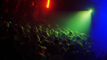 los jovenes que no tomen entraran gratis en los boliches de la costa los jovenes que no tomen entraran gratis en los boliches de la costa