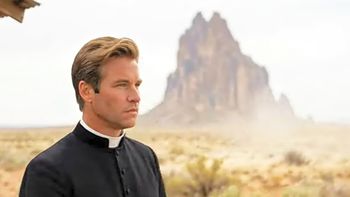 val kilmer resucita gracias a la ia para protagonizar una pelicula sobre un cura: mira el trailer val kilmer resucita gracias a la ia para protagonizar una pelicula sobre un cura: mira el trailer