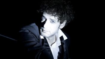 hace tres anos que la musica extrana a gustavo cerati hace tres anos que la musica extrana a gustavo cerati